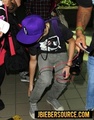 Justin departing at LAX airport - justin-bieber photo