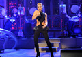Shakira Performing On "Saturday Night Live!" - shakira photo
