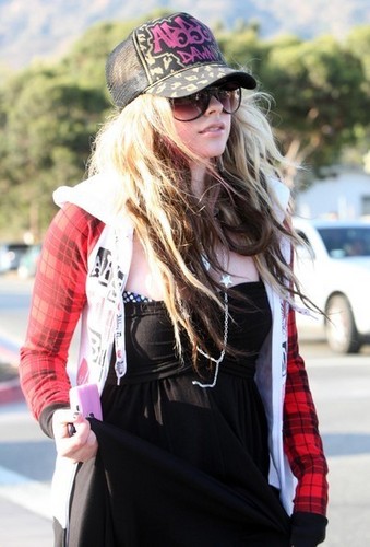 Avril Lavigne Out And About In Malibu