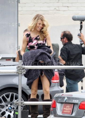 July 27th, 2010 - on set of 90210