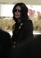 Michael shopping with his kids at Tom's Toys - michael-jackson photo