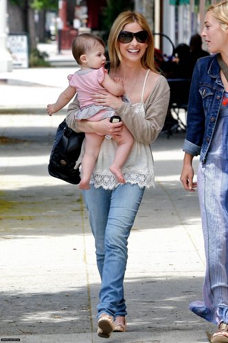  Sarah and シャルロット, シャーロット out in Brentwood (July 25)