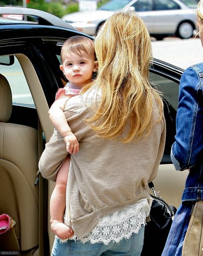  Sarah and charlotte out in Brentwood (July 25)