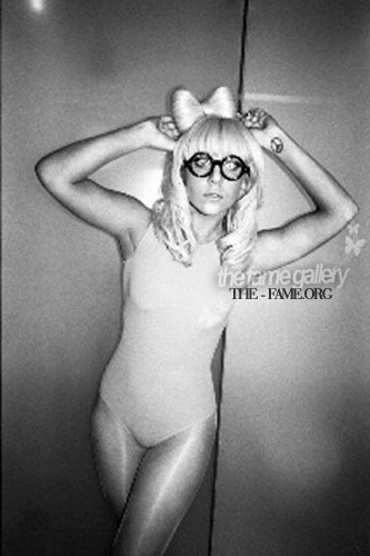  Lady GaGa - 2009 Photoshoot
