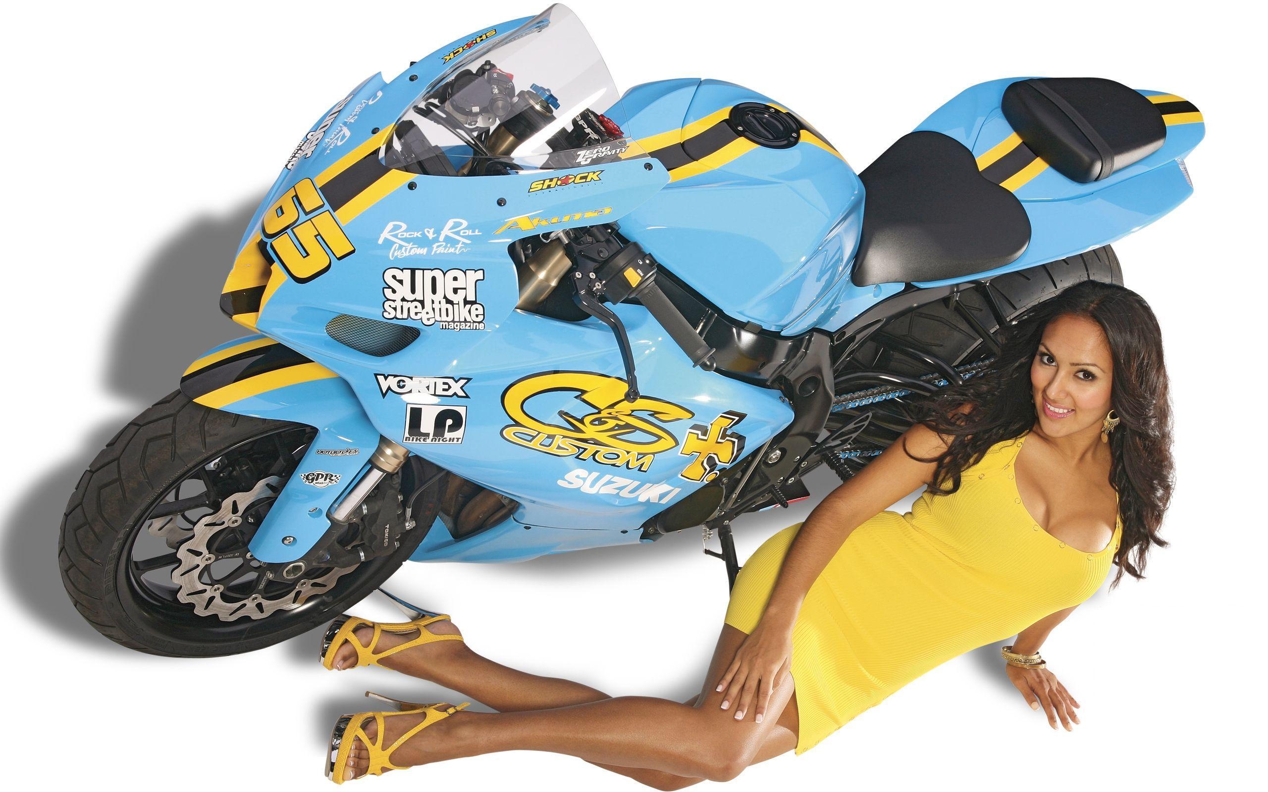 GIRL & SUZUKI - motorcycles wallpaper