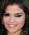 2010 Teen Choice Awards - selena-gomez photo