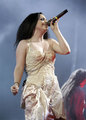 Amy Lee Live (Evanescence) - singing photo
