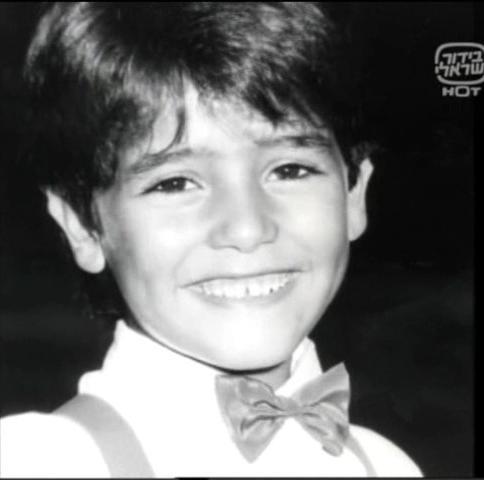  Harel as a child <3