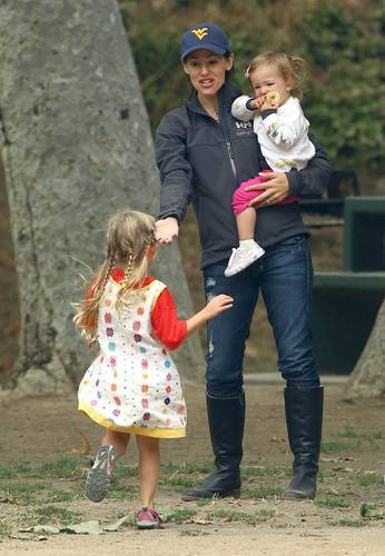 Jen, Violet and Seraphina at the park!