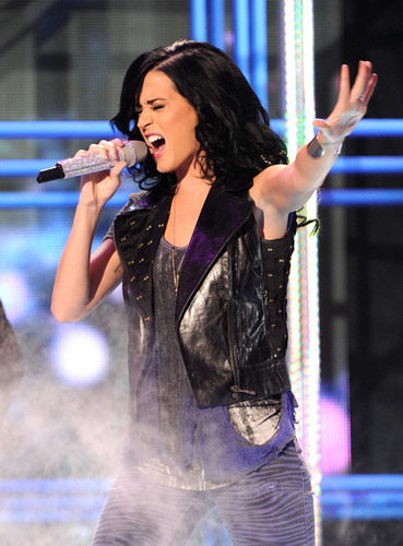  Katy Perry Teen Choice Awards 2010