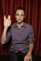 Jim Parsons in the TV Guide Booth @ Comic Con 2010 - the-big-bang-theory photo