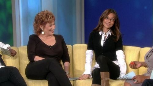  Vanessa Marcil Giovinazzo on The View (August 2010)