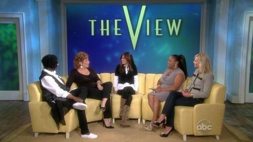  Vanessa Marcil Giovinazzo on The View (August 2010)