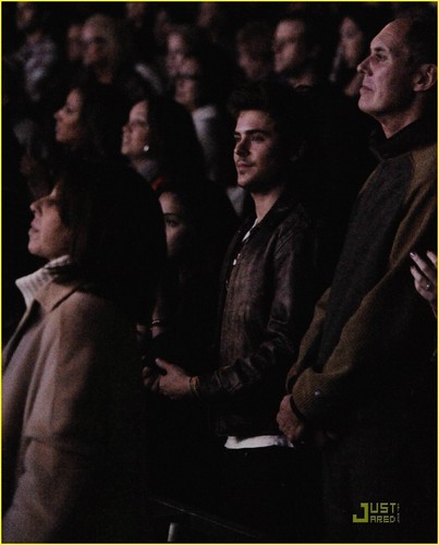  Zac @ The Hollywood Bowl