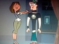 courtney wants a hug from duncan :D - total-drama-island photo