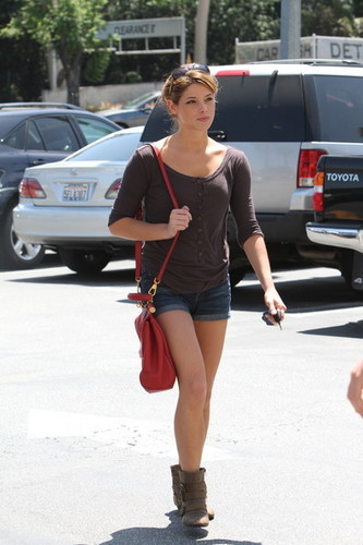  Ashley out in Studio City