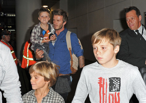 David Beckham and His Sons at LAX (August 3)
