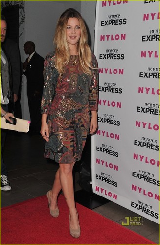  Drew Barrymore: Nylon & Express Party!