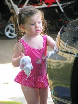  Renesmee washing the car
