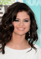 Selena @ 2010 Teen Choice Awards - selena-gomez photo