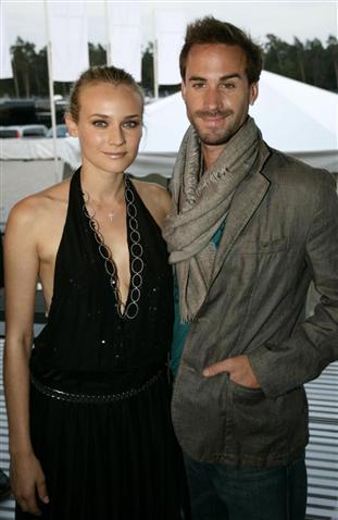 Diane Kruger with Joseph Fiennes