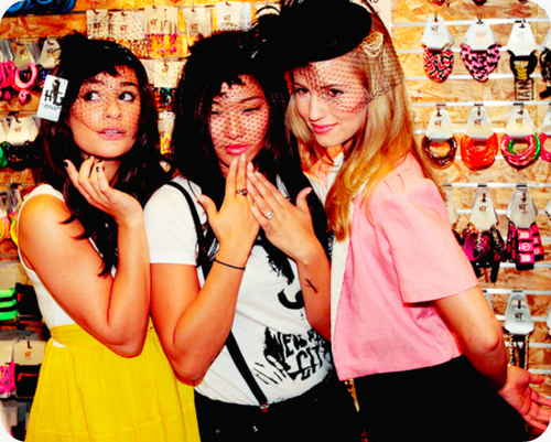 Jenna, Lea, and Dianna