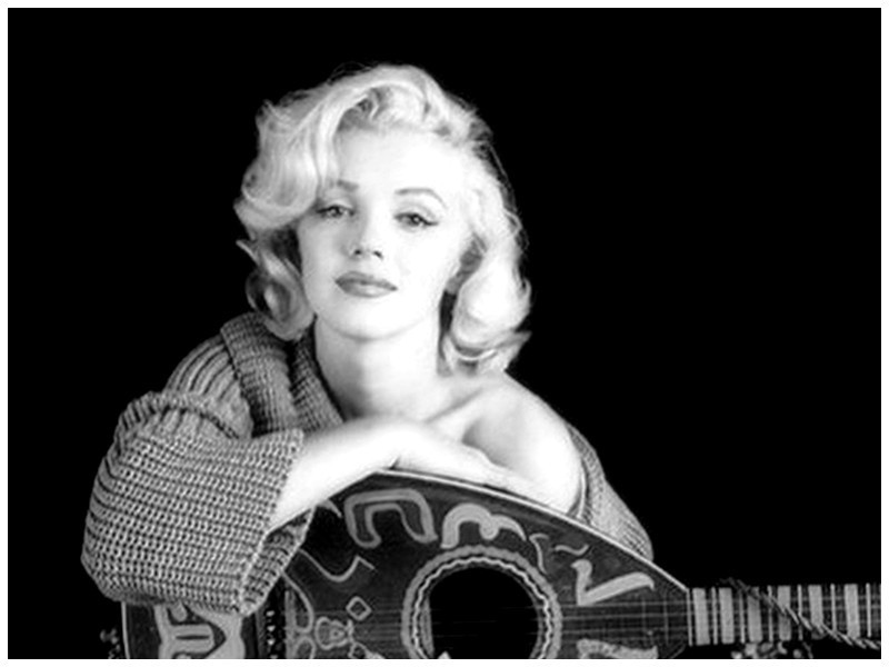Marilyn Marilyn Monroe Wallpaper 8636517 Fanpop