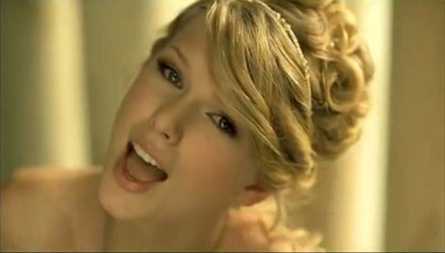 taylor swift images love story. Taylor swift-love story