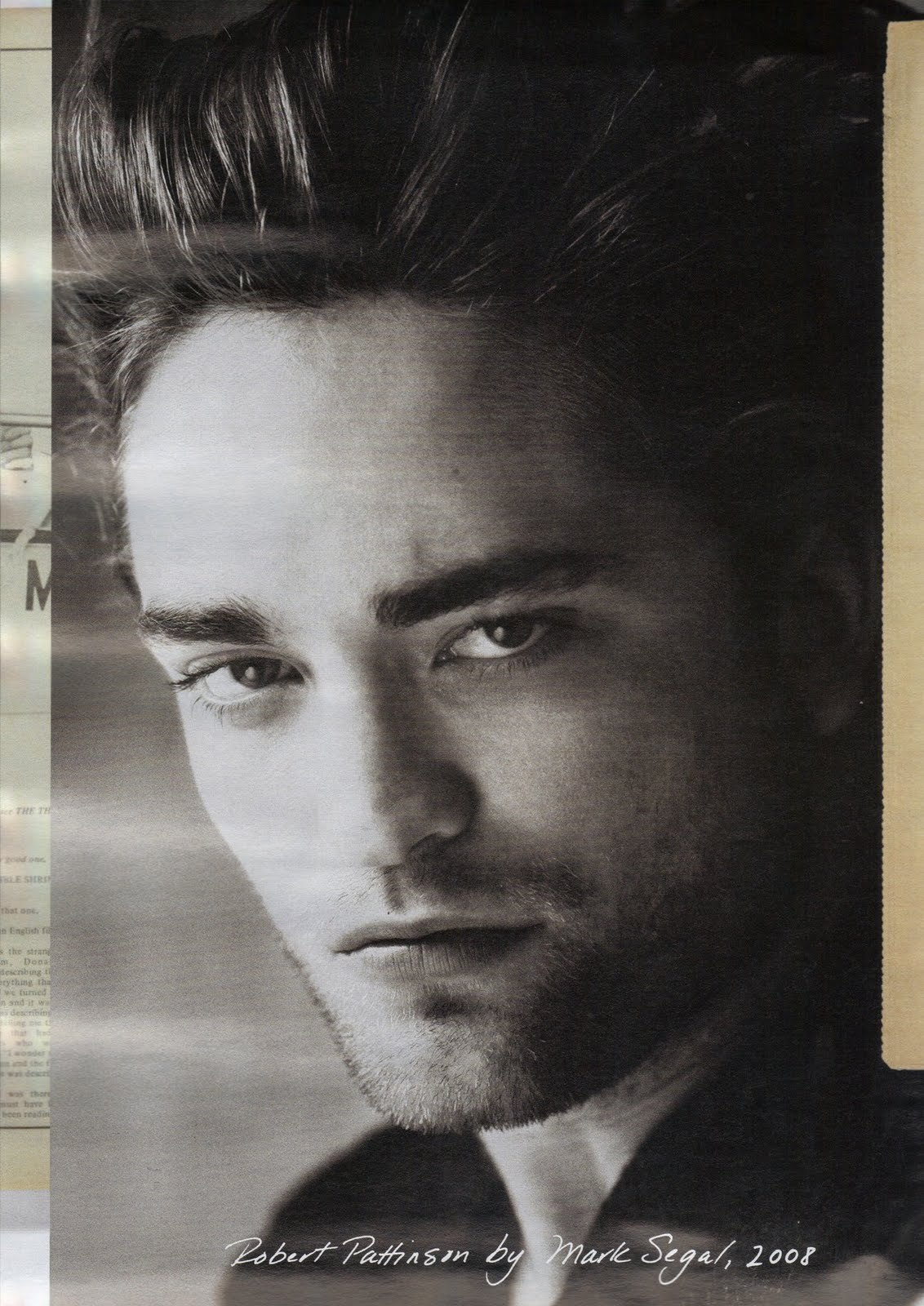 Robert Pattinson - Photo Set