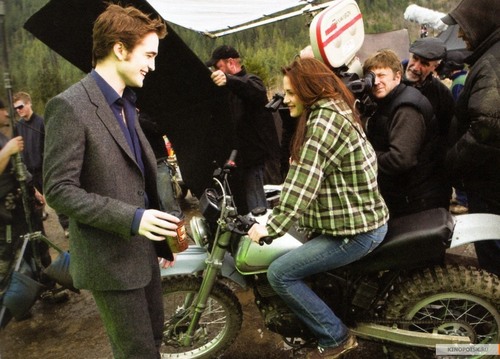  Filming. New Moon