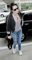 Kristen Stewart Jets Off - twilight-series photo