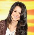 Selena Gomez - random photo
