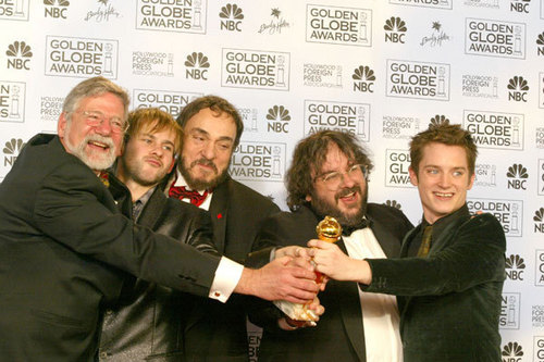  Dom - Golden Globes Awards