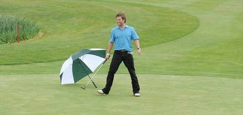 Jamie Plays Golf!