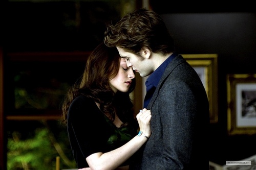  New Moon Stills - now in Large HQ