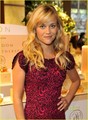 Reese in NYC - reese-witherspoon photo
