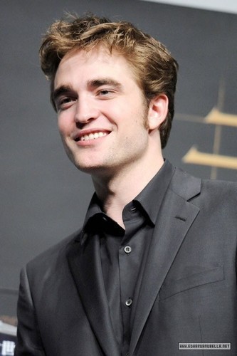 11.03.09 - “New Moon” Japan Press Conference 