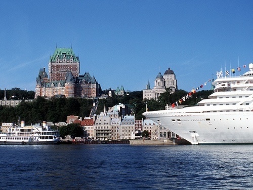  Cruise on the Saint-Lawrence in Quebec