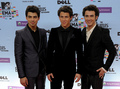 Jonas Brothers EMA 2009 - the-jonas-brothers photo