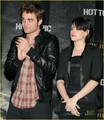 New Moon Takes Over Hollywood - twilight-series photo