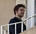 Rob and Kristen at their Hotel - twilight-series photo