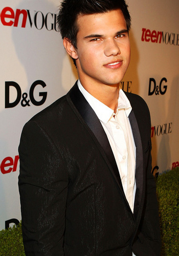  Taylor Lautner, Ashley Tisdale, еще At The Teen Vogue Young Hollywood Party