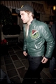  Pictures of Robert Pattinson from Paris 09/11/09 - twilight-series photo