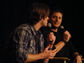 Jensen at Chicago Con 09 - jensen-ackles photo