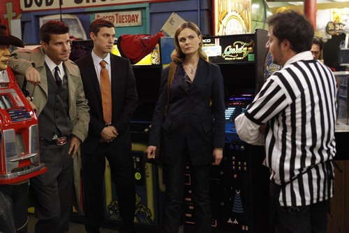 Bones 5x09 - 'The Gamer in the Grease' 