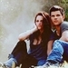 Kristen and Taylor - jacob-and-bella icon