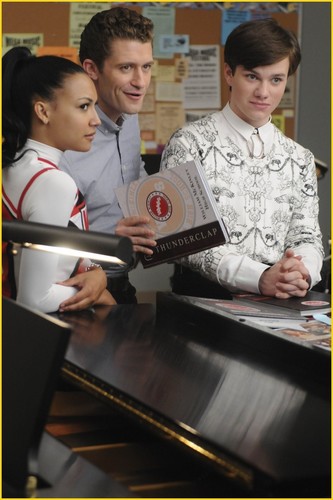  Glee episode 1x12 mattress