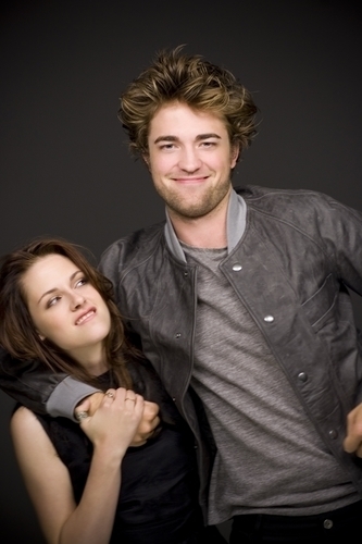  New and Old Empire Magazine Outtakes with Robert Pattinson and Kristen Stewart