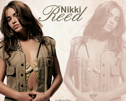  Nikki Reed
