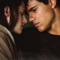 almost lovers <3 - jacob-and-bella photo
